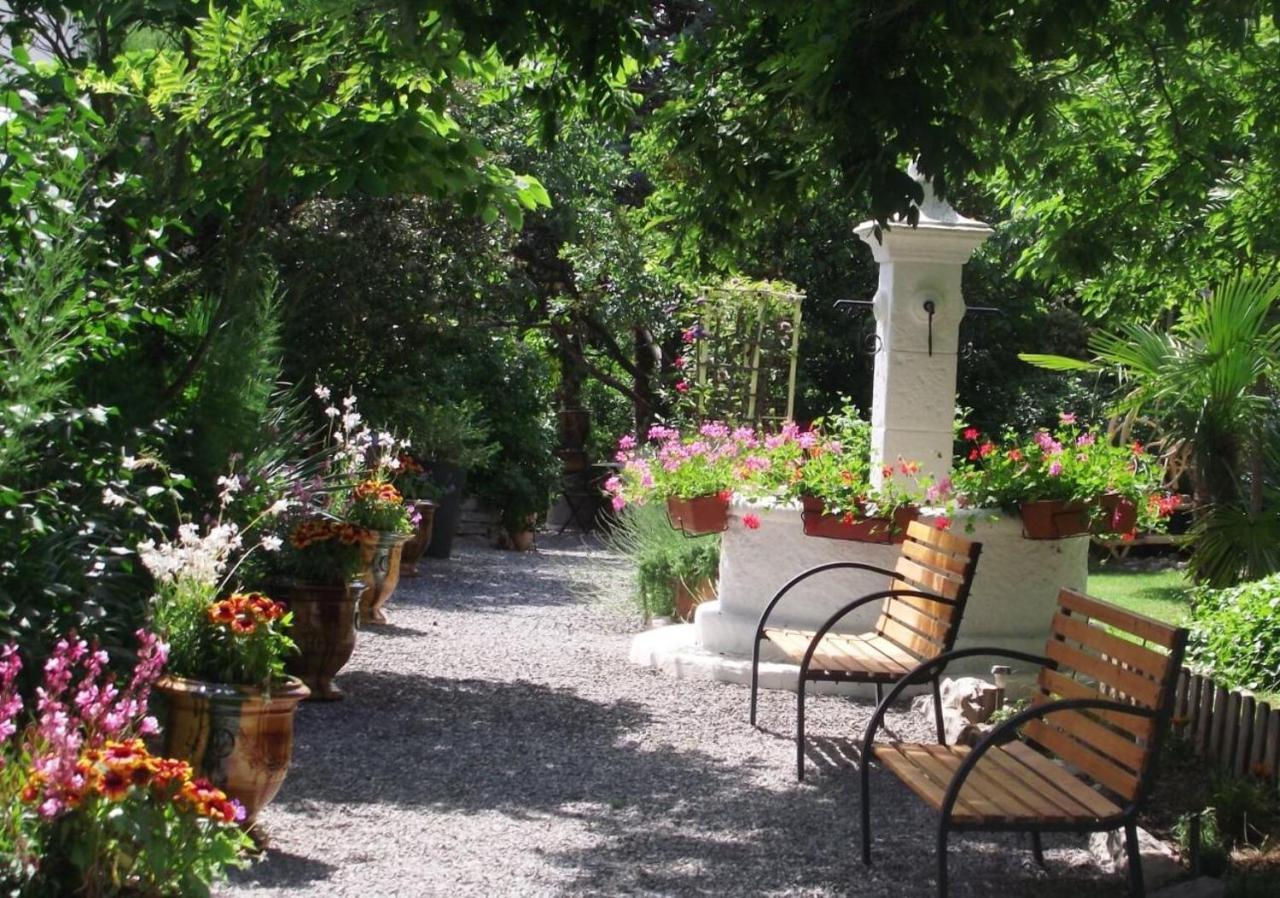 Le Portel Des Arnaud Chambres D'Hotes Durfort-et-Saint-Martin-de-Sossenac Luaran gambar