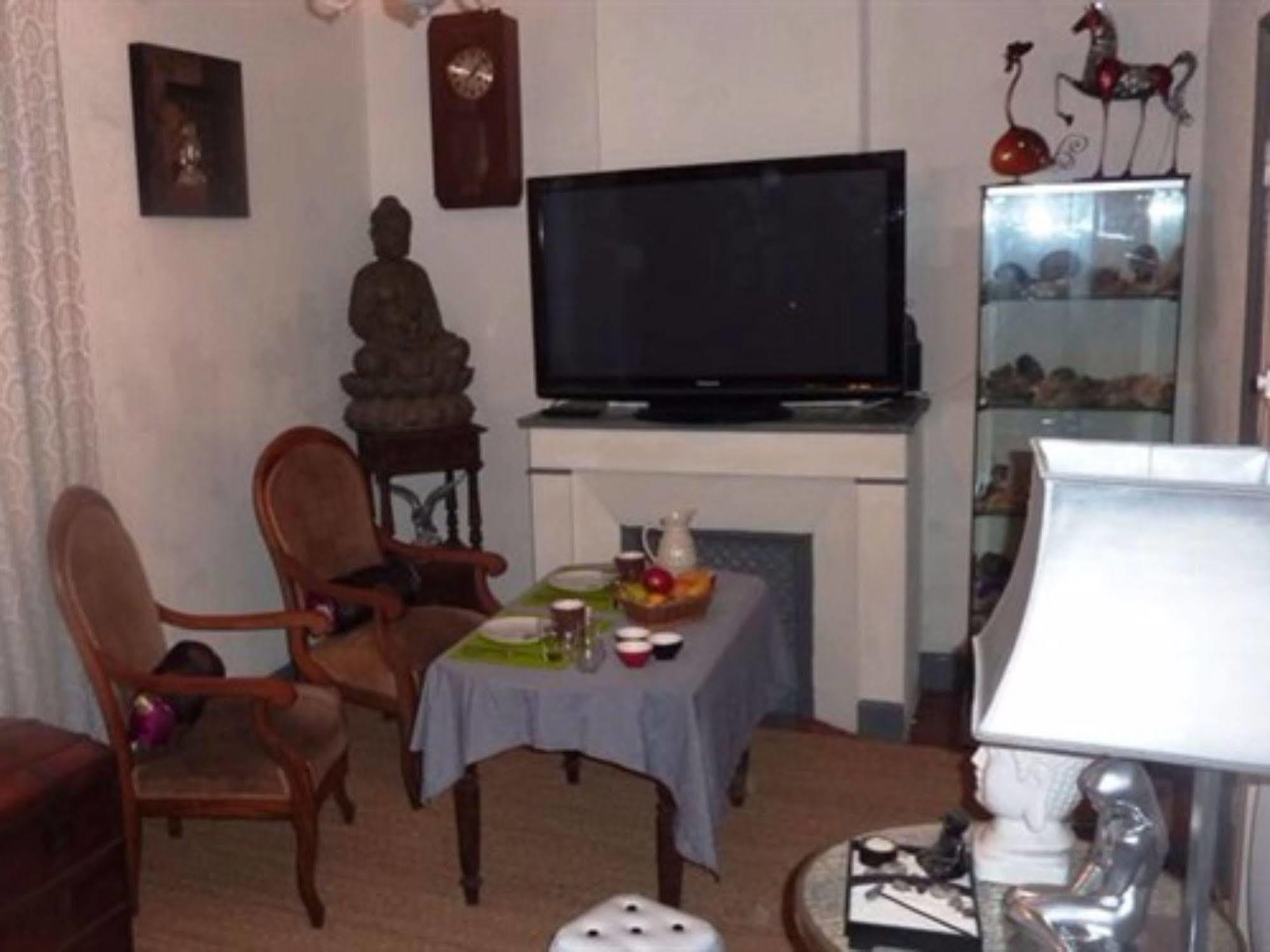 Le Portel Des Arnaud Chambres D'Hotes Durfort-et-Saint-Martin-de-Sossenac Luaran gambar